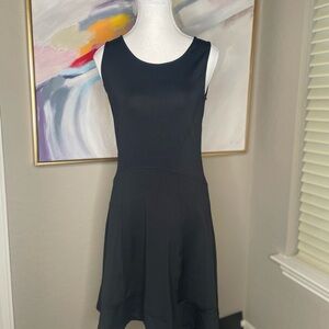 💃🏼💃🏼💃🏼Cynthia Rowley A-line dress with flared skirt. size XS. EUC.